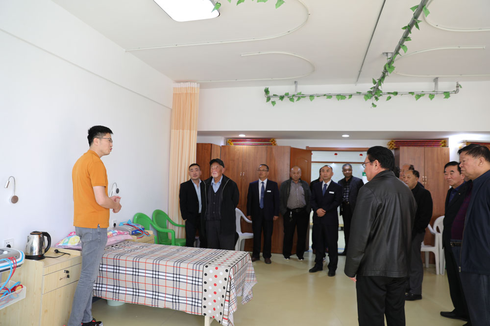 山東聯(lián)興建設(shè)集團舉行紀念改革開放 暨建企40周年慶祝大會(德州晚報報道)